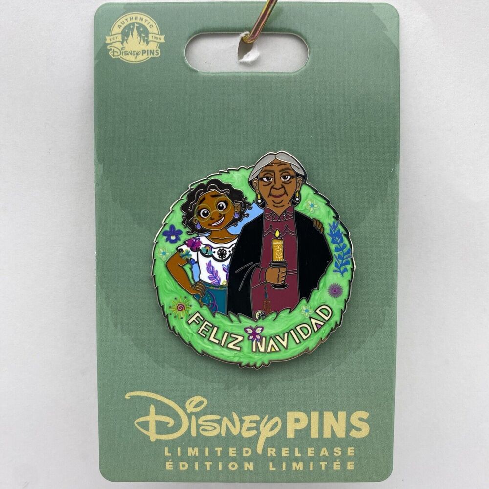 Disney Parks Pin Encanto Feliz Navidad Mirabel & Abuela Christmas Wreath LR